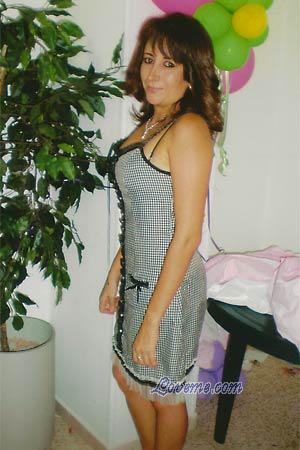 104726 - Selhma Age: 49 - Colombia
