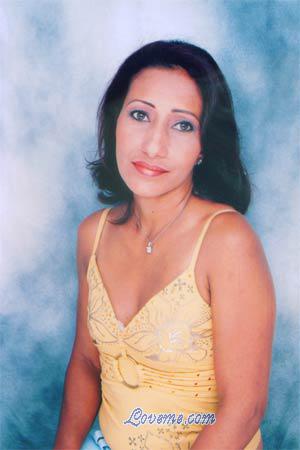 82895 - Myriam Age: 53 - Colombia