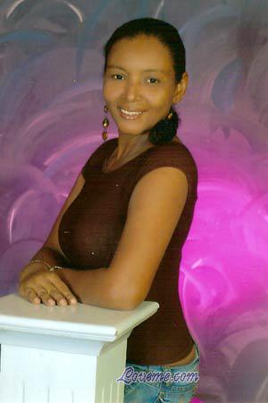 88156 - Martha Age: 49 - Colombia